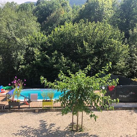 Surba Au Bord De L Eau B&B 외부 사진