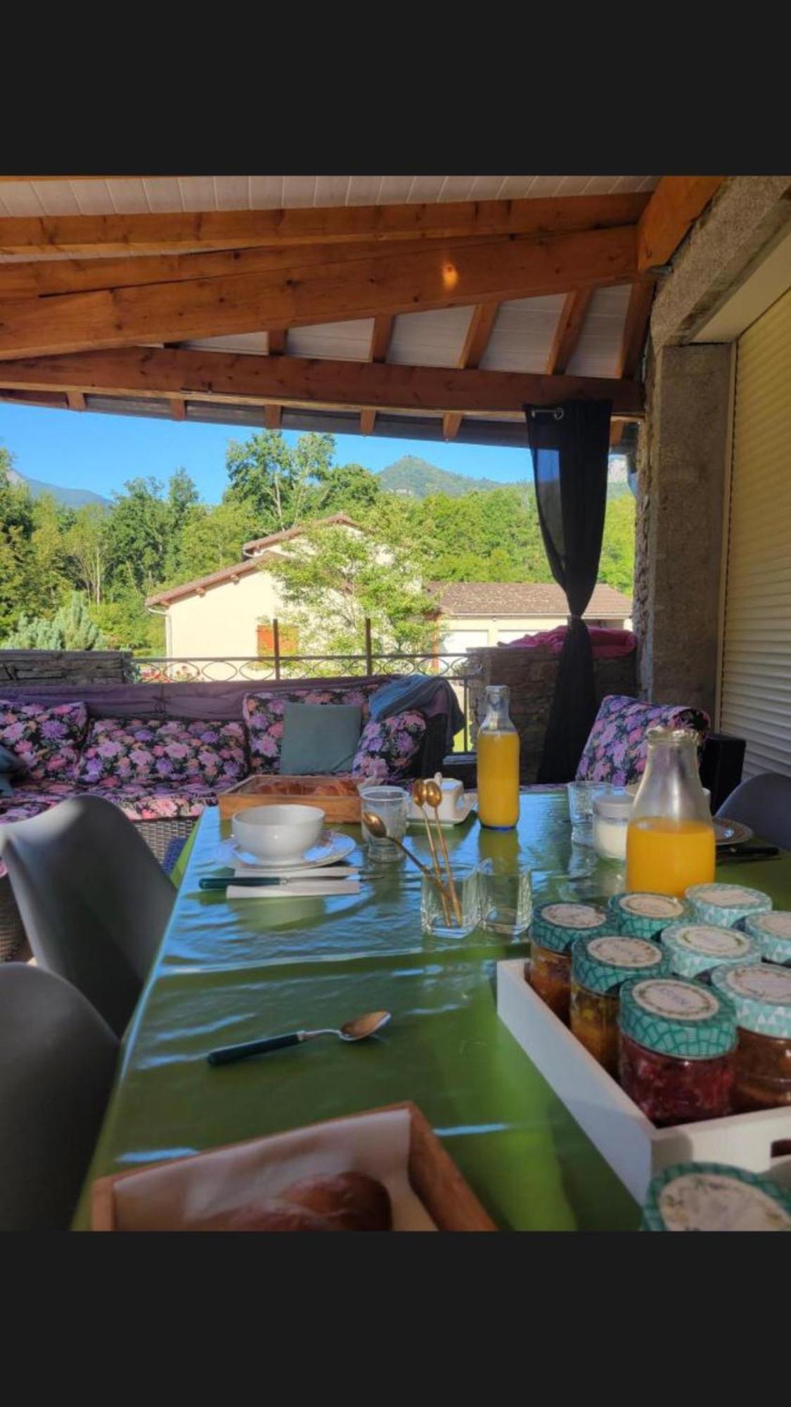 Surba Au Bord De L Eau B&B 외부 사진
