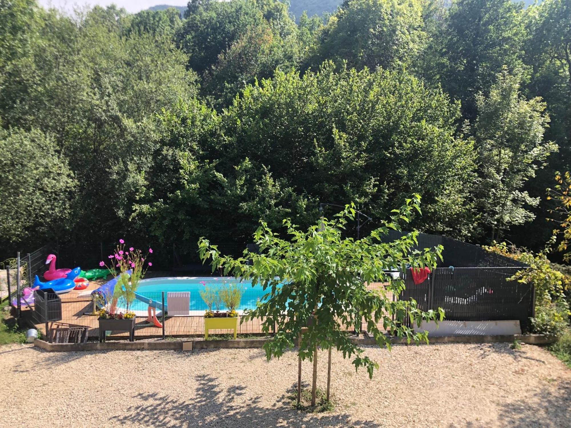 Surba Au Bord De L Eau B&B 외부 사진